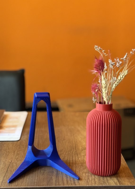 Modern Kulaklık Standı - 3D Garajı